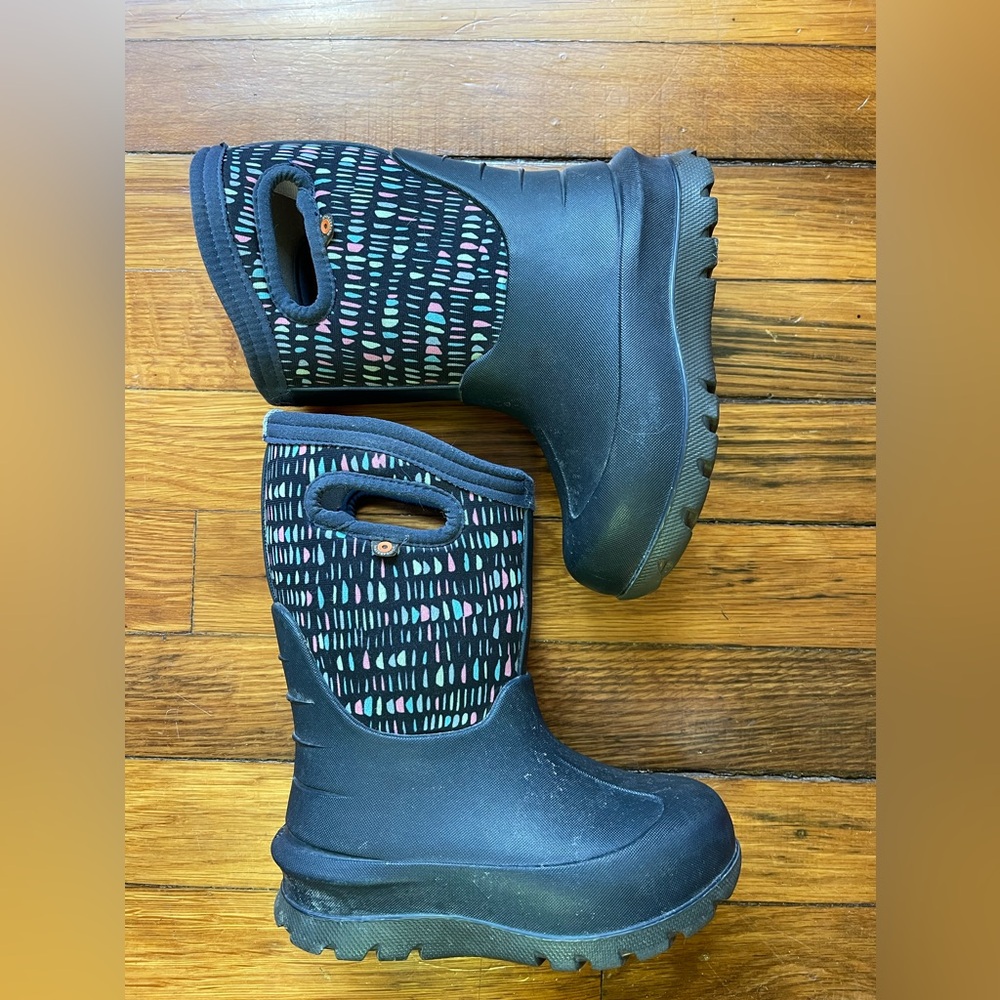 Bogs Kids Black and Multicolor Rain Boots
